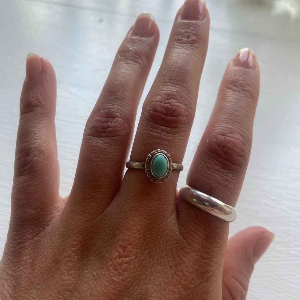 Size 7 turquoise ring